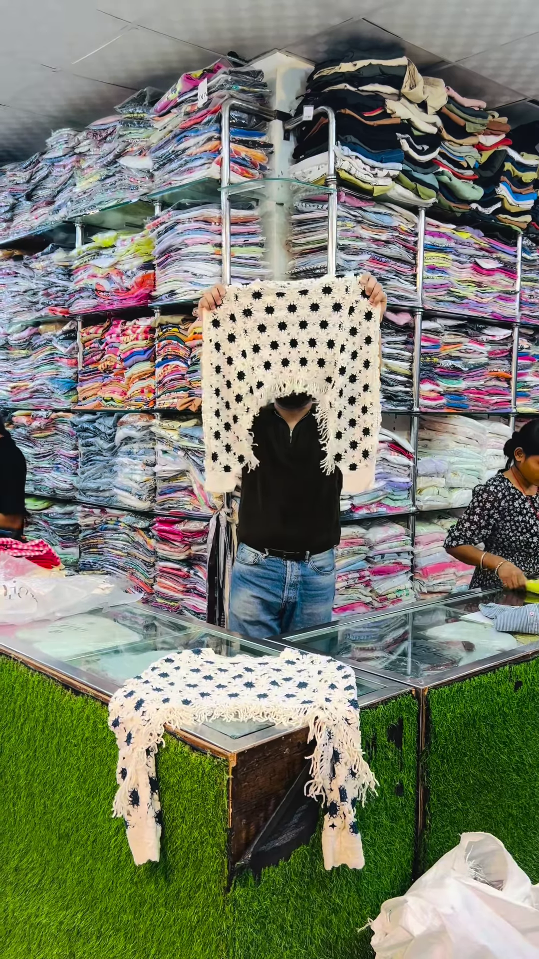 Boho Chic Handcrafted Crochet Fringe Poncho 🌼✨ - Image 2